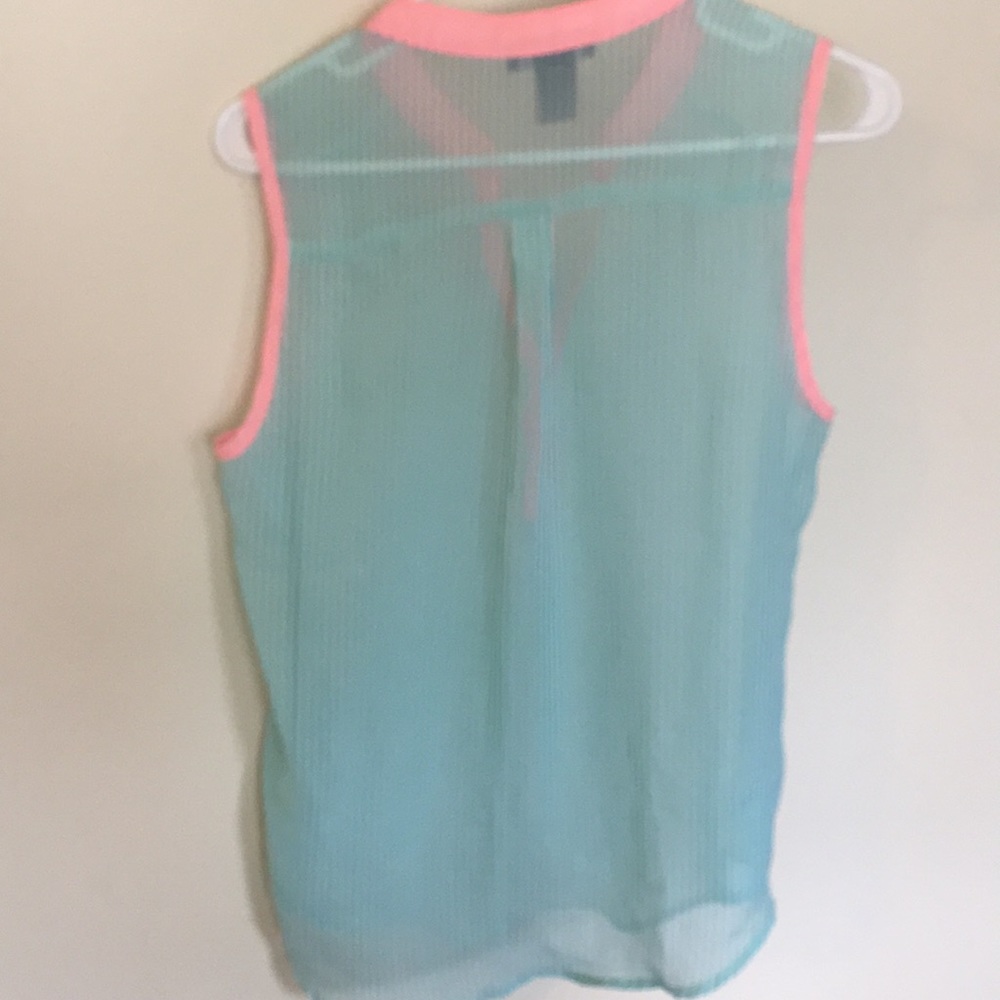 Blouse - Picture 2 of 3